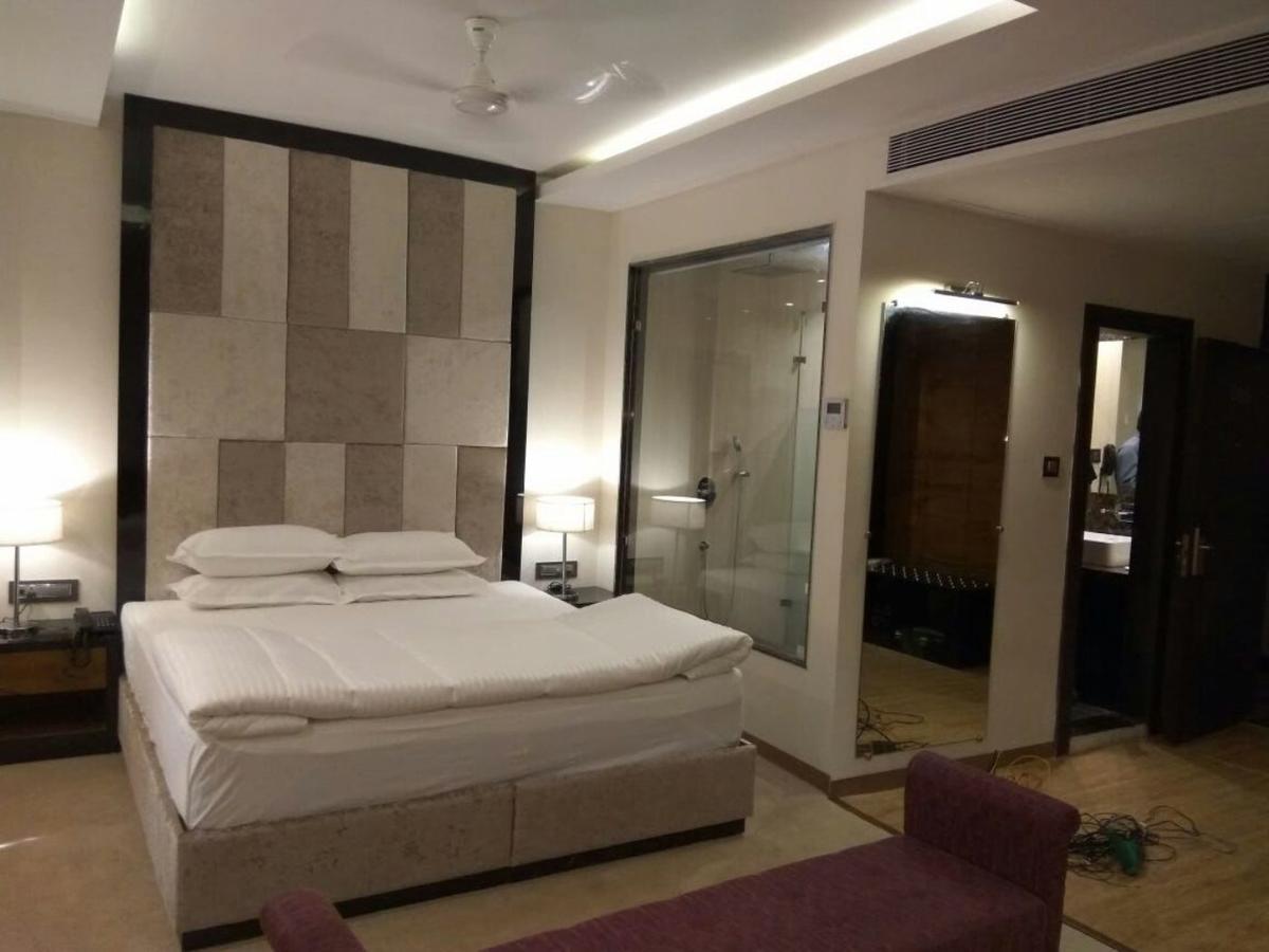 Hotel Surendra Vilas Bhopal Eksteriør billede
