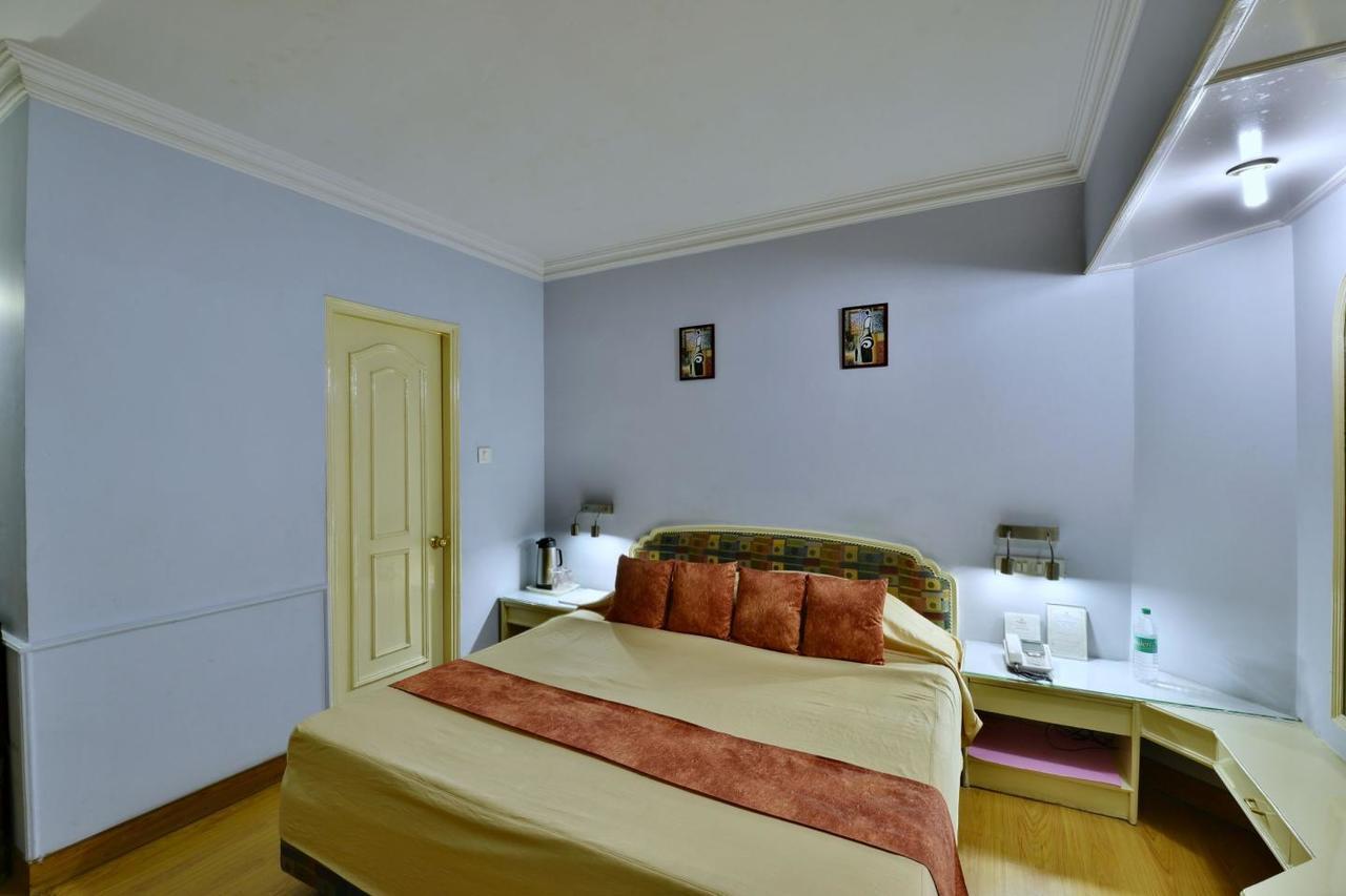 Hotel Surendra Vilas Bhopal Eksteriør billede